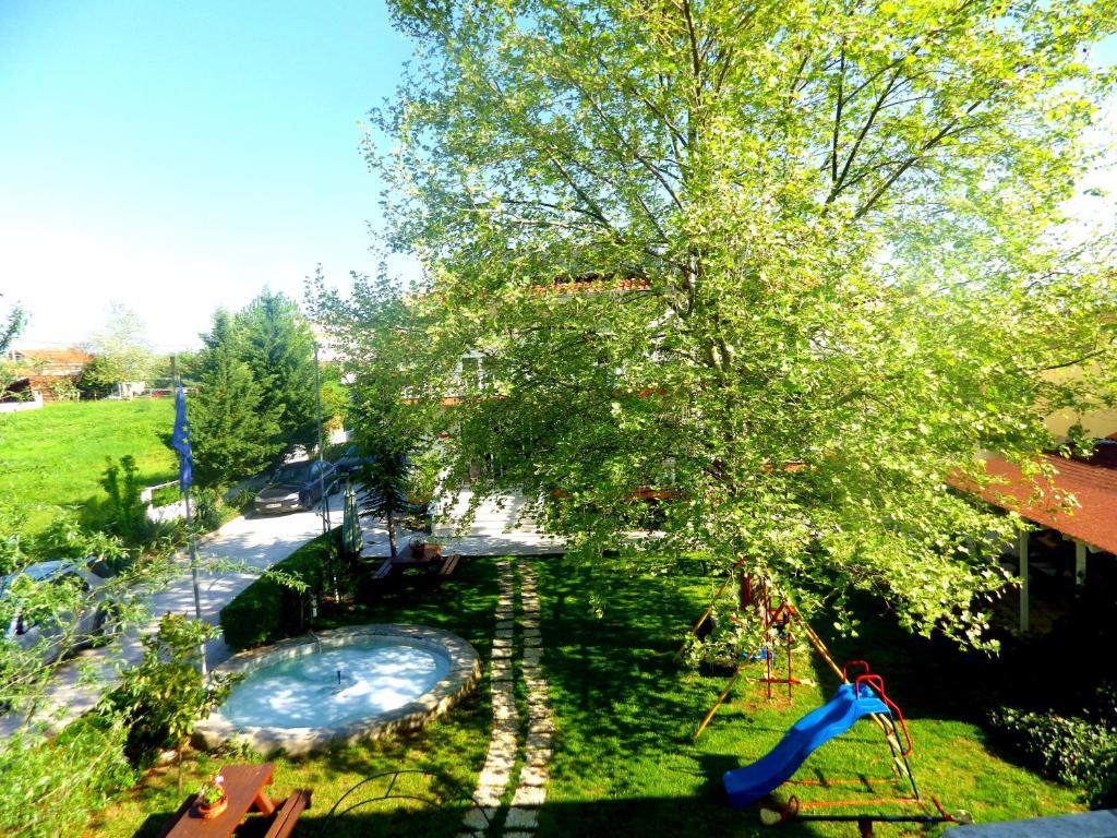 Aparthotel Estia Orestiás Exteriér fotografie